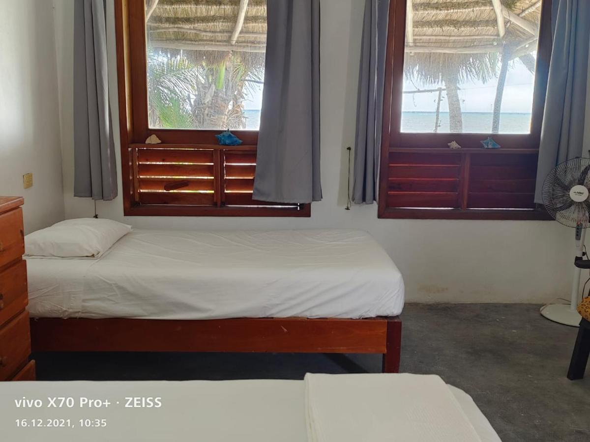 Lunazul Eco-Cabana Frente Al Mar Маауаль Екстер'єр фото