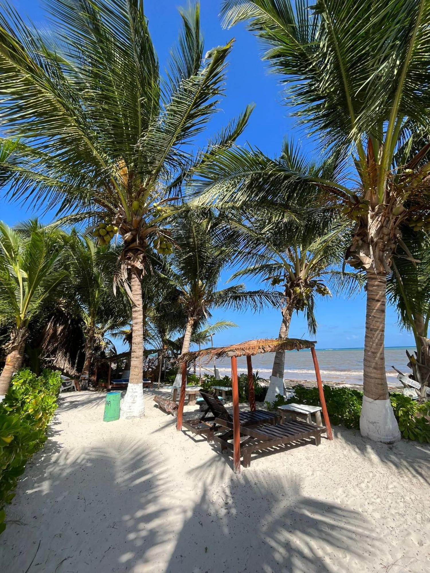 Lunazul Eco-Cabana Frente Al Mar Маауаль Екстер'єр фото